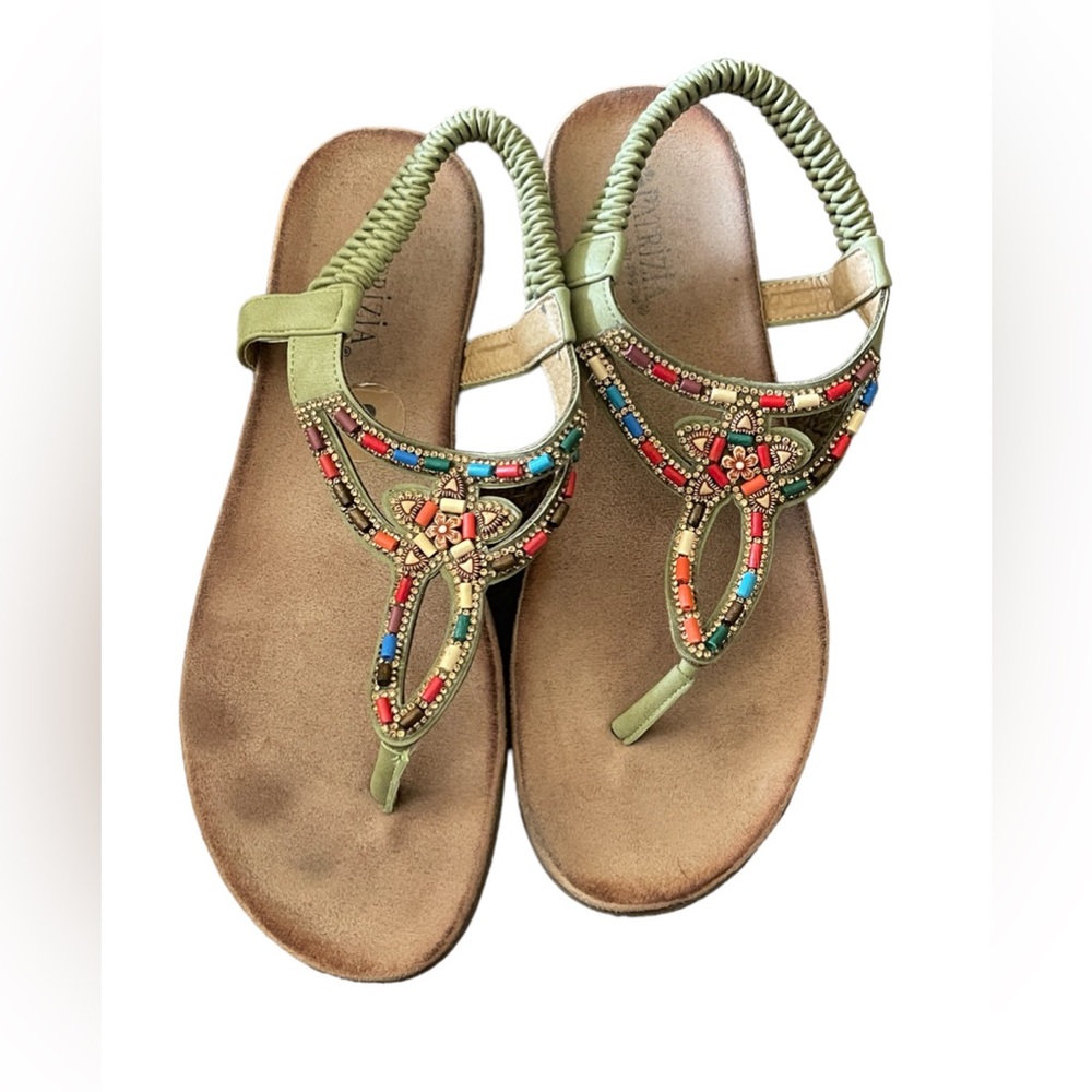 PATRIZIA BY SPRING STEP "CREMA" JEWELED THONG SANDALS SZ 8